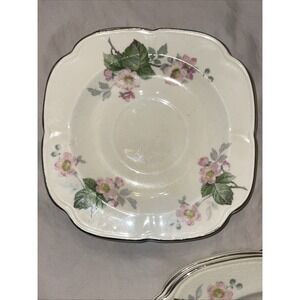 EXTREMELY RARE 1930s Edwin Knowles "Gloria" Floral Square‎ Plates 3 SIZES